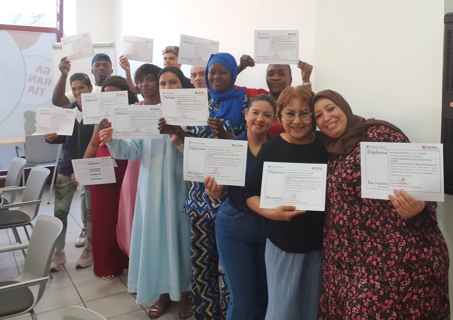 Doce inserciones gracias al Curso de Limpieza Profesional en Multiservicios